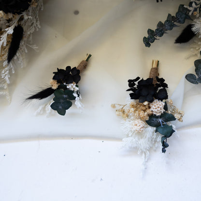 Black & White Preserved Dried Flower Bouquet – Cotton & Eucalyptus Arrangement