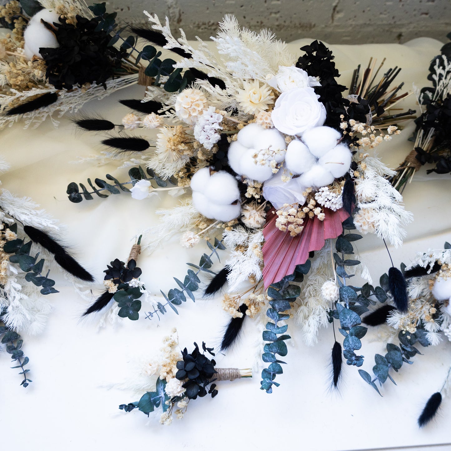 Black & White Preserved Dried Flower Bouquet – Cotton & Eucalyptus Arrangement