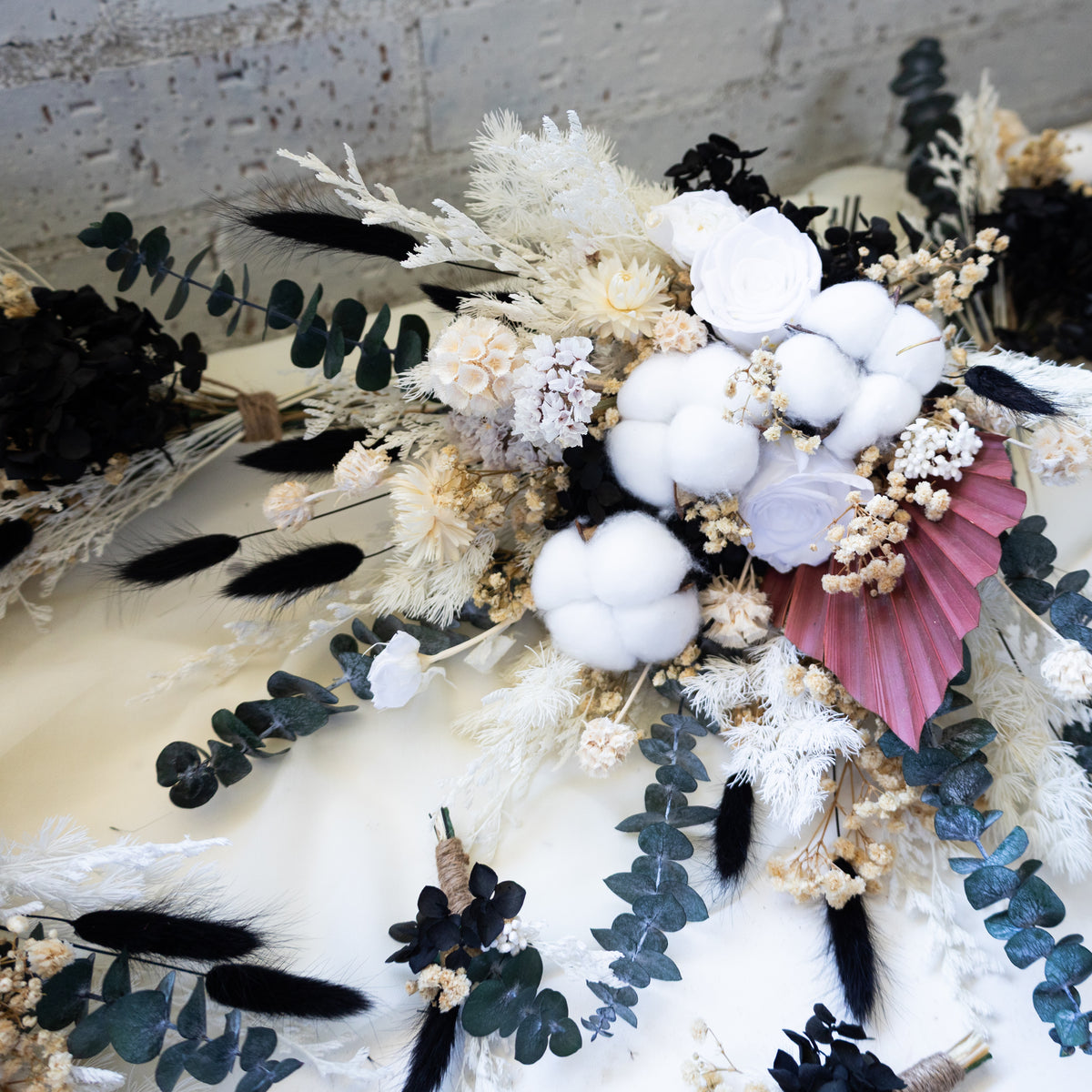 Black & White Preserved Dried Flower Bouquet – Cotton & Eucalyptus Arrangement